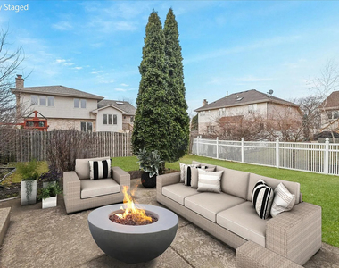 520 N Veterans Parkway - Photo Thumbnail 23