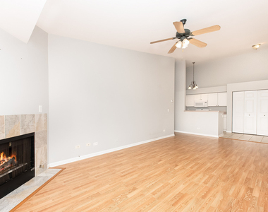 798 N Gary Avenue - Photo Thumbnail 2