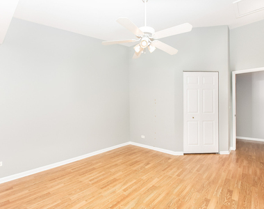 798 N Gary Avenue - Photo Thumbnail 7