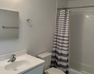 15b E Dundee Quarter Drive - Photo Thumbnail 7