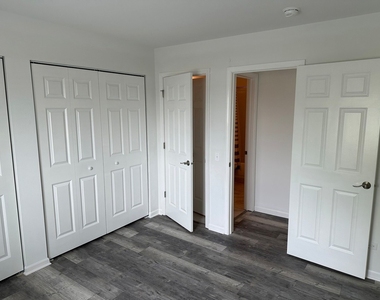 15b E Dundee Quarter Drive - Photo Thumbnail 11