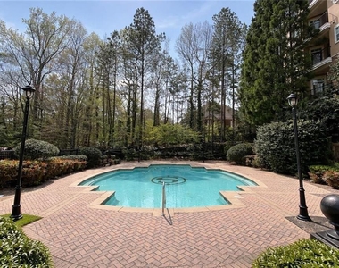 4107 Stratford - Photo Thumbnail 22