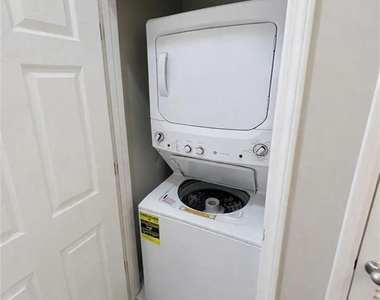 4107 Stratford - Photo Thumbnail 18