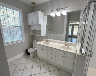 4107 Stratford - Photo Thumbnail 17
