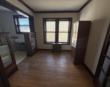 6645 W 21st Street - Photo Thumbnail 5