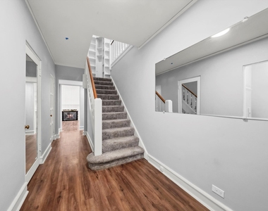 11731 S Bell Avenue - Photo Thumbnail 13