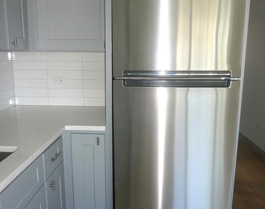 9522 S 53rd Avenue - Photo Thumbnail 11