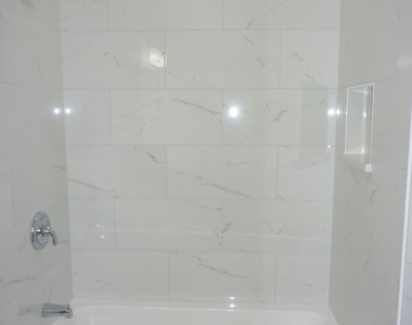 9522 S 53rd Avenue - Photo Thumbnail 15