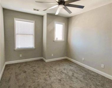 211 Creekway Crossing Se - Photo Thumbnail 32