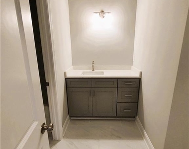 211 Creekway Crossing Se - Photo Thumbnail 30