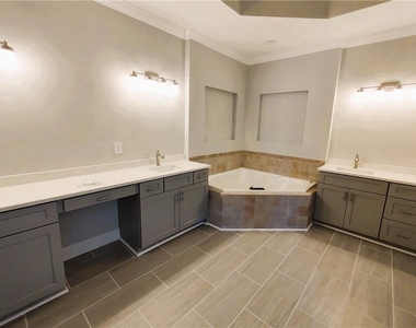 211 Creekway Crossing Se - Photo Thumbnail 25