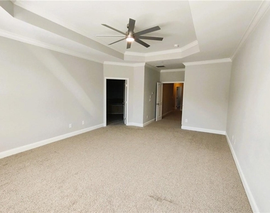 211 Creekway Crossing Se - Photo Thumbnail 21