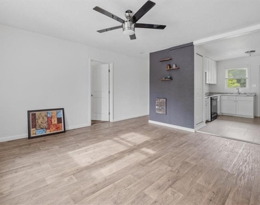608 N College Drive - Photo Thumbnail 29