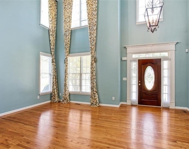 1601 Tappahannock Trail - Photo Thumbnail 2