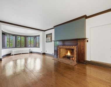 3248 Maple Avenue - Photo Thumbnail 3