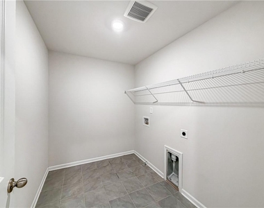 5836 Hackberry Lane - Photo Thumbnail 33