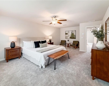 5836 Hackberry Lane - Photo Thumbnail 13