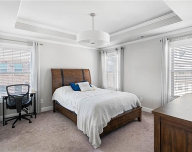 1302 Harris Way - Photo Thumbnail 28