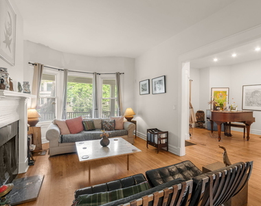 5415 N Wayne Avenue - Photo Thumbnail 3