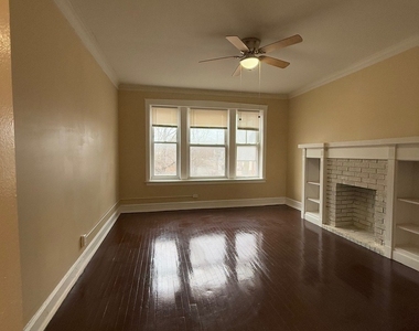 715 W 57th Street - Photo Thumbnail 7