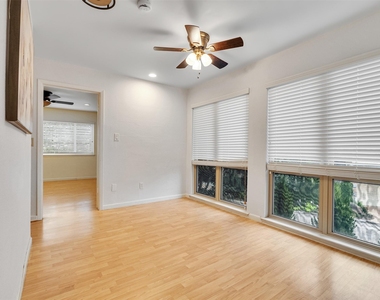 12625 Memorial Drive - Photo Thumbnail 10