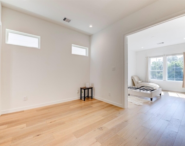 4514 Old Yale Street - Photo Thumbnail 14
