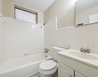 3259 Branard Street - Photo Thumbnail 7