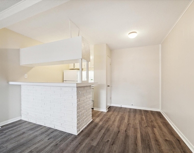 3259 Branard Street - Photo Thumbnail 3