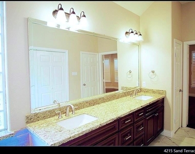 4215 Sand Terrace - Photo Thumbnail 18