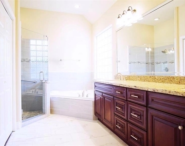 4215 Sand Terrace - Photo Thumbnail 16