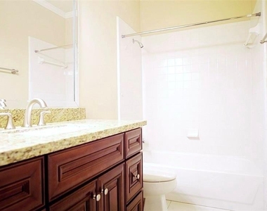 4215 Sand Terrace - Photo Thumbnail 12