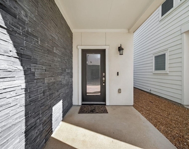 2010 Saint Charles Street - Photo Thumbnail 2