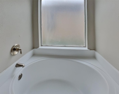 6011 Baldwin Elm Street - Photo Thumbnail 8