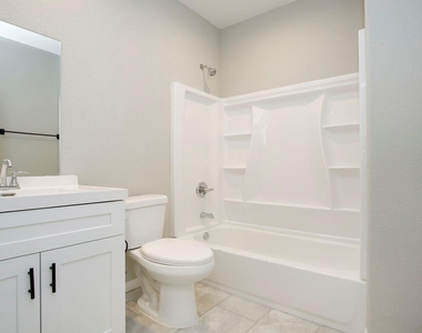 14010 Longstreet Road Road - Photo Thumbnail 35