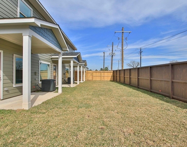 14010 Longstreet Road Road - Photo Thumbnail 40