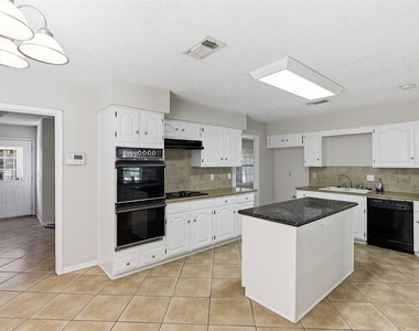 20011 Sweetgum Forest Drive - Photo Thumbnail 13