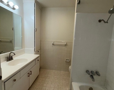 2039 Winrock Boulevard - Photo Thumbnail 21