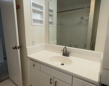 2039 Winrock Boulevard - Photo Thumbnail 22