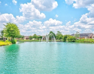 22618 Auburn Valley Lane - Photo Thumbnail 18