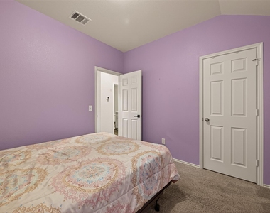 10411 Meadow Saffron Drive - Photo Thumbnail 18