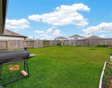10411 Meadow Saffron Drive - Photo Thumbnail 32