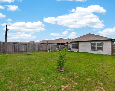 10411 Meadow Saffron Drive - Photo Thumbnail 35