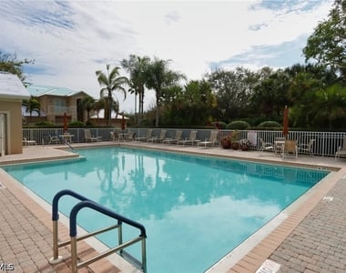 9616 Cypress Hammock Circle - Photo Thumbnail 35