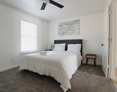 6001 Reims Road - Photo Thumbnail 46