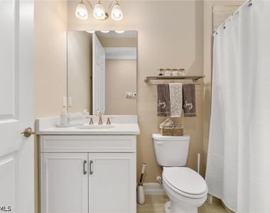 28298 Captiva Shell Loop - Photo Thumbnail 36