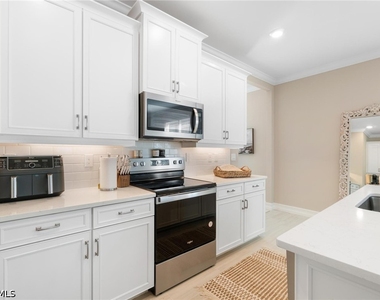 28298 Captiva Shell Loop - Photo Thumbnail 17