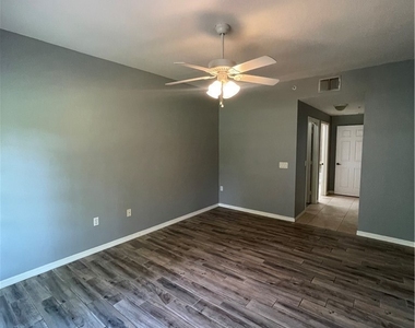 20321 Estero Gardens Circle - Photo Thumbnail 5