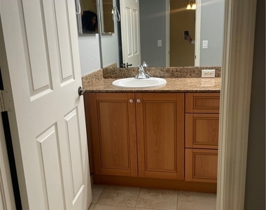 20321 Estero Gardens Circle - Photo Thumbnail 7