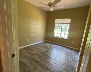 20321 Estero Gardens Circle - Photo Thumbnail 10