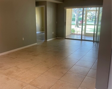 20321 Estero Gardens Circle - Photo Thumbnail 4